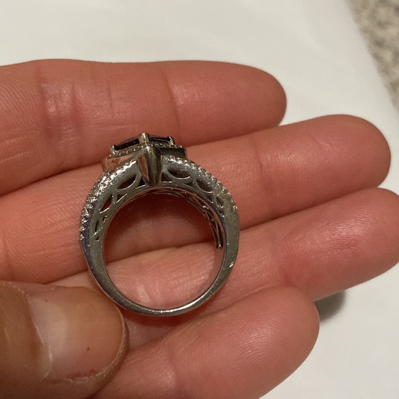 Blue/white sapphire on sterling silver - Picture 4 of 7